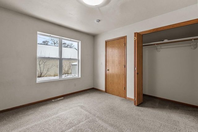 112 BROAD STREET, Oshkosh, WI 54901