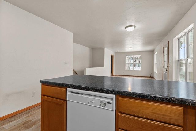 112 BROAD STREET, Oshkosh, WI 54901