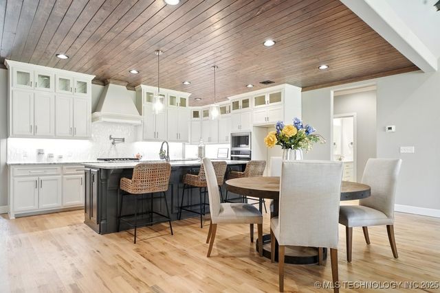 2722 W Roanoke Street, Broken Arrow, OK 74012