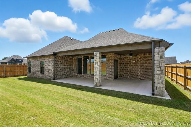 2722 W Roanoke Street, Broken Arrow, OK 74012