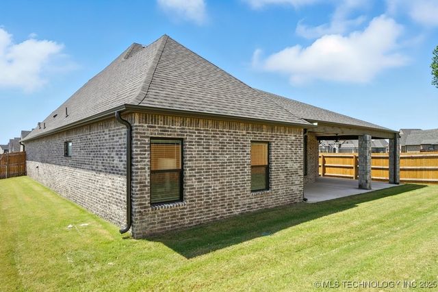 2722 W Roanoke Street, Broken Arrow, OK 74012