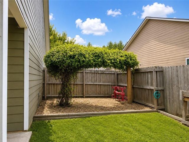 114 Saddle Horse Lane, Hiram, GA 30141