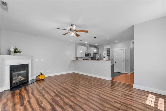 15 Arbor Hill Place, Mcleansville, NC 27301