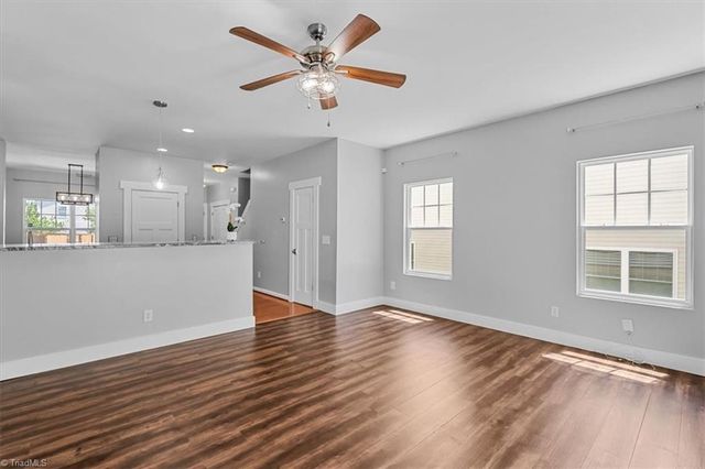 15 Arbor Hill Place, Mcleansville, NC 27301