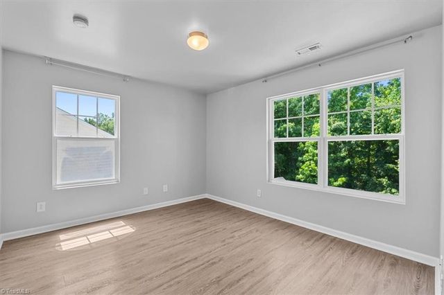 15 Arbor Hill Place, Mcleansville, NC 27301