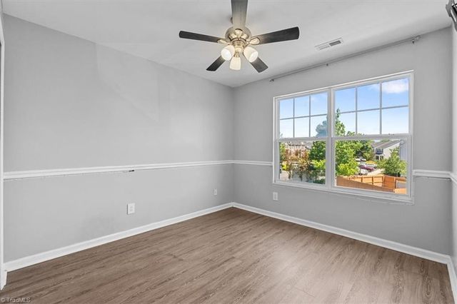 15 Arbor Hill Place, Mcleansville, NC 27301