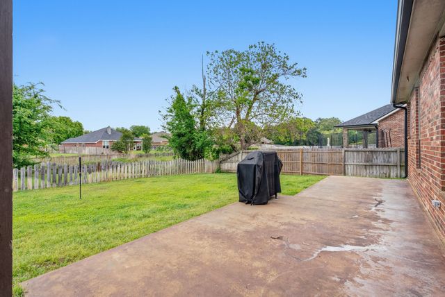 1907 Silver Cove, Whitehouse, TX 75791