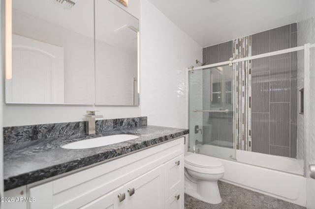 4901 W GREENWAY Road, Glendale, AZ 85306