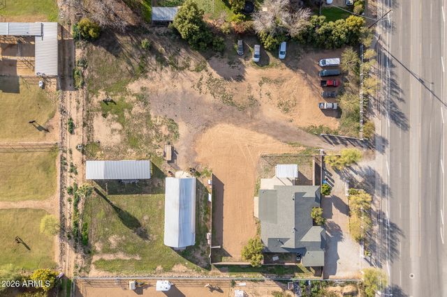 4901 W GREENWAY Road, Glendale, AZ 85306