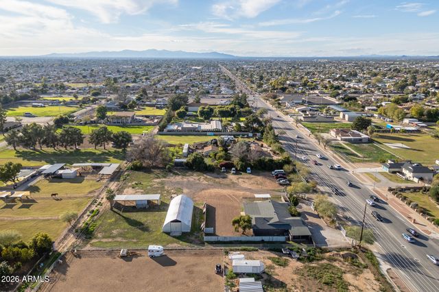 4901 W GREENWAY Road, Glendale, AZ 85306