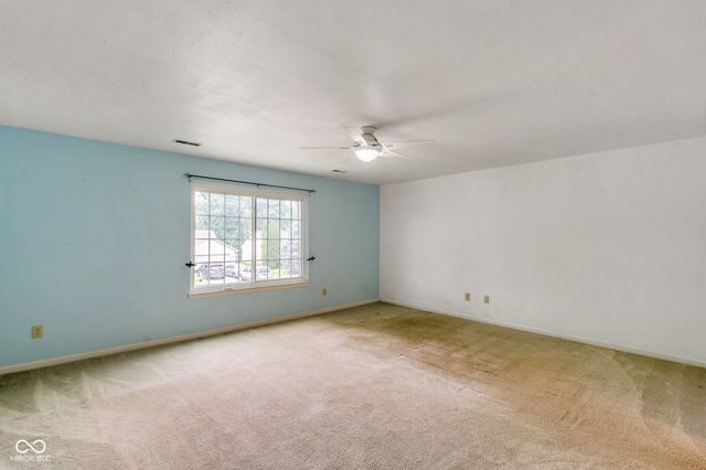4620 Driftwood Lane, Greenwood, IN 46143