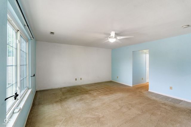4620 Driftwood Lane, Greenwood, IN 46143