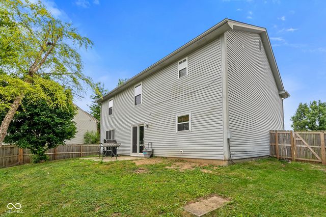 4620 Driftwood Lane, Greenwood, IN 46143