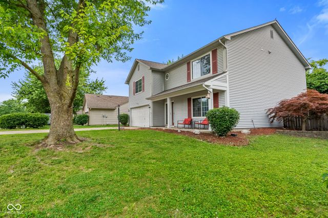 4620 Driftwood Lane, Greenwood, IN 46143