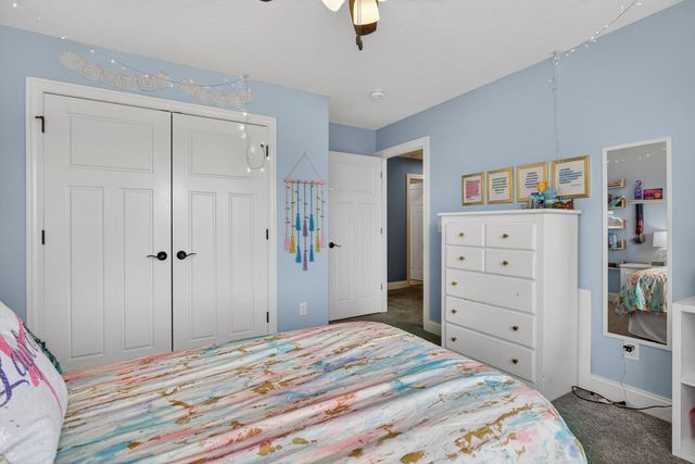 5882 Vanderginst Court, Bettendorf, IA 52722