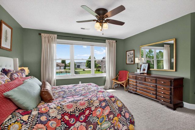 5882 Vanderginst Court, Bettendorf, IA 52722