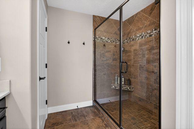 5882 Vanderginst Court, Bettendorf, IA 52722