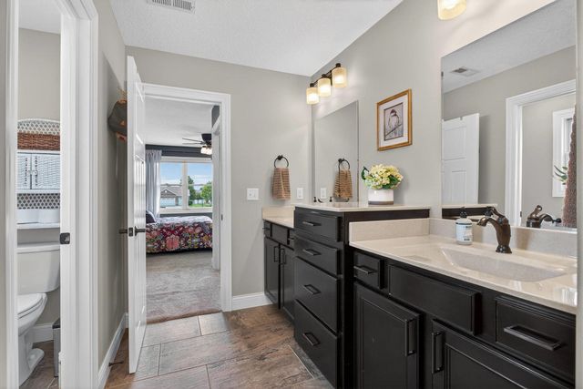 5882 Vanderginst Court, Bettendorf, IA 52722