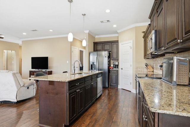 85 Coastal Oak, Hattiesburg, MS 39402