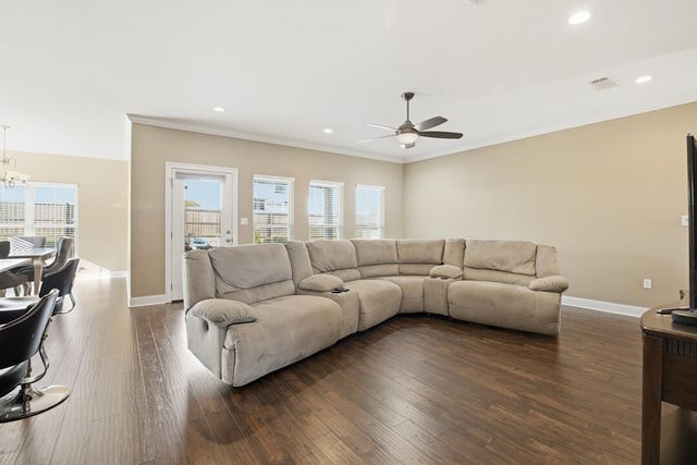 85 Coastal Oak, Hattiesburg, MS 39402