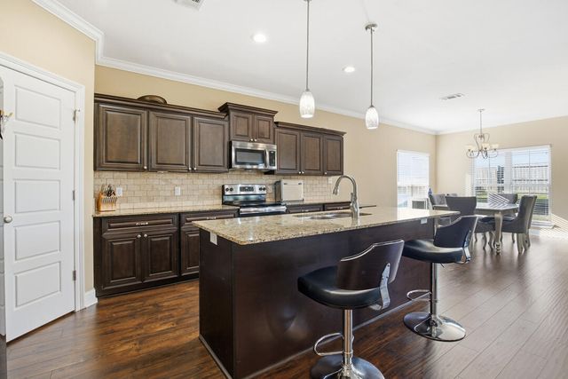 85 Coastal Oak, Hattiesburg, MS 39402