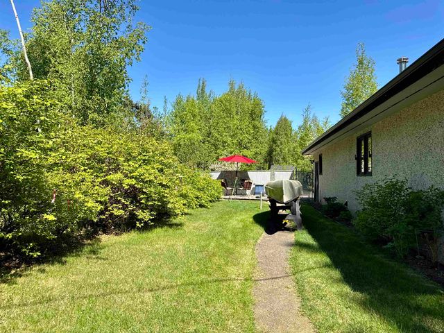 3803 TANADA ROAD, North Pole, AK 99705