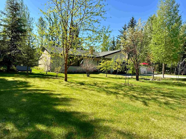 3803 TANADA ROAD, North Pole, AK 99705