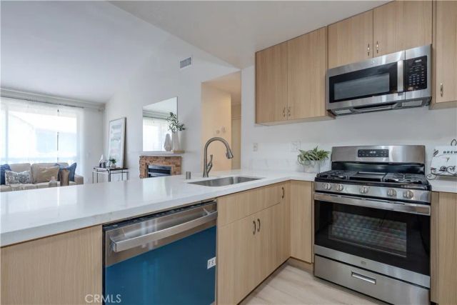 10531 S Lakeside Drive South B, Garden Grove, CA 92840