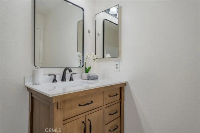 10531 S Lakeside Drive South B, Garden Grove, CA 92840