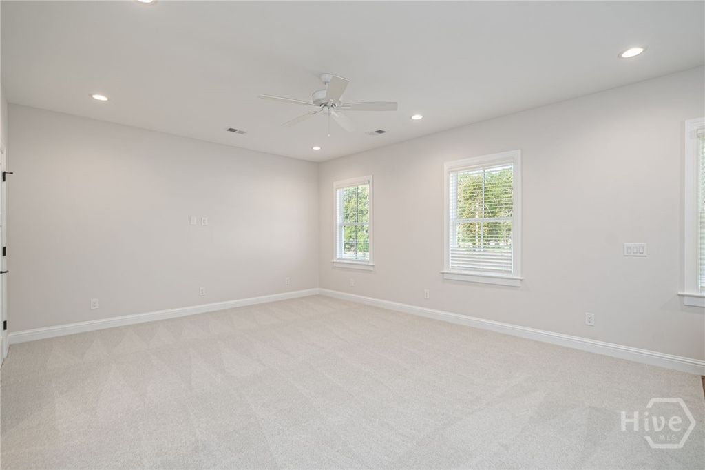 Image 27 of property listing at 118 Grand Harbor Circle, Savannah, GA 31411
