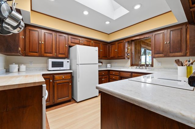 282 Croixview Drive S, Afton, MN 55001