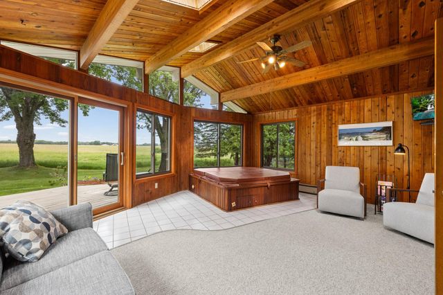 282 Croixview Drive S, Afton, MN 55001