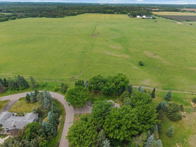282 Croixview Drive S, Afton, MN 55001
