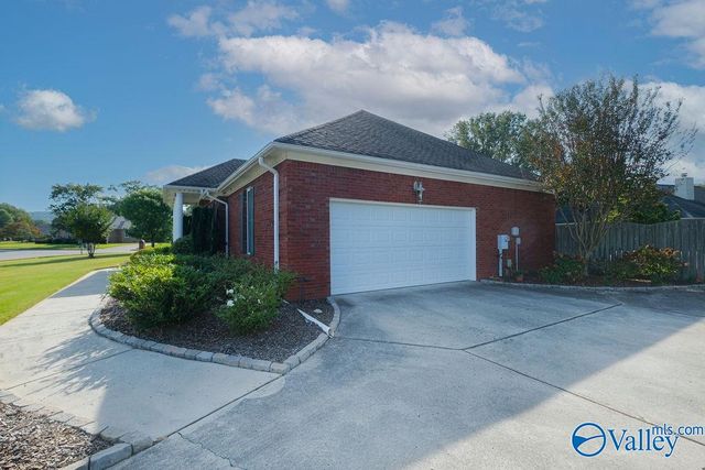 2401 Thornmor Drive SW, Huntsville, AL 35803