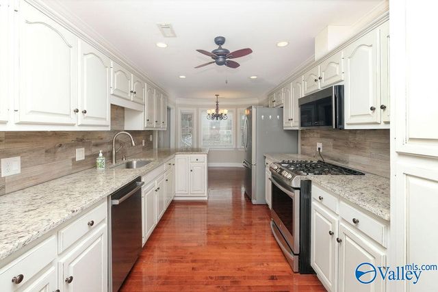 2401 Thornmor Drive SW, Huntsville, AL 35803