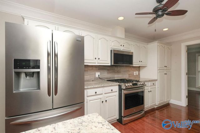 2401 Thornmor Drive SW, Huntsville, AL 35803