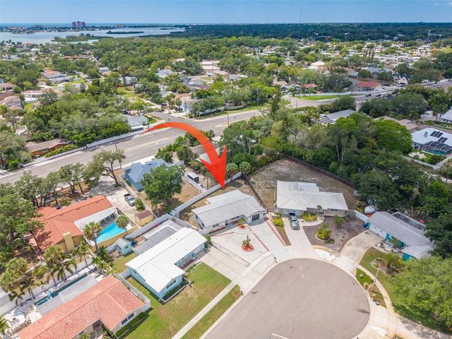 5576 WILLIAMSDALE COURT, Seminole, FL 33772