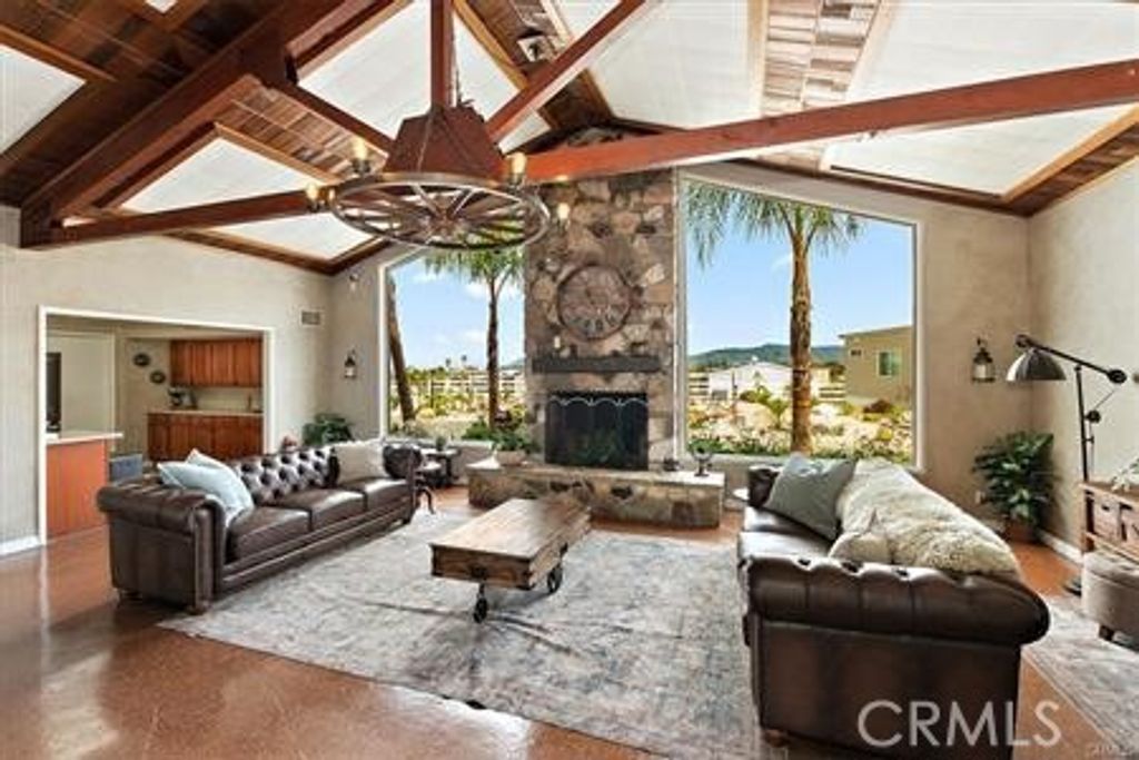 Image 18 of property listing at 1134 Villa Calimesa 16, Calimesa, CA 92320