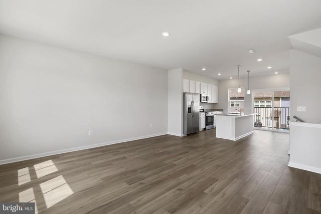 104 KINKADE COURT, Martinsburg, WV 25403