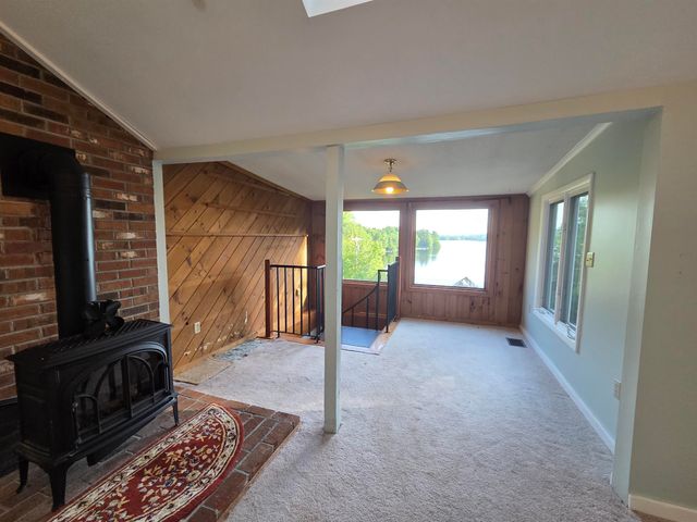 194 Algonquin Road, Enfield, NH 03748