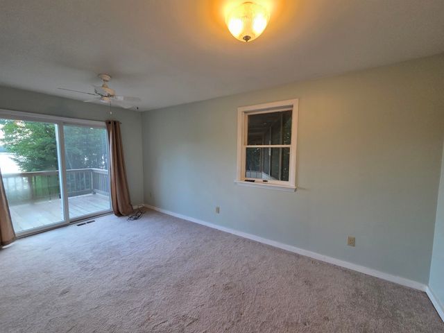 194 Algonquin Road, Enfield, NH 03748