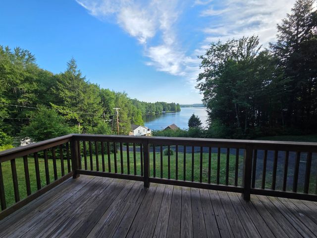 194 Algonquin Road, Enfield, NH 03748