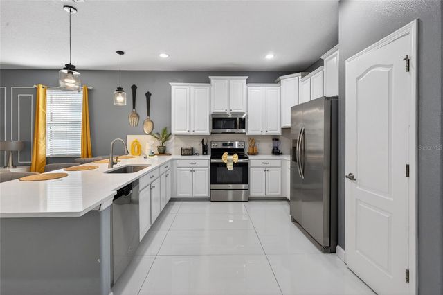 1433 WEXFORD WAY, Davenport, FL 33896