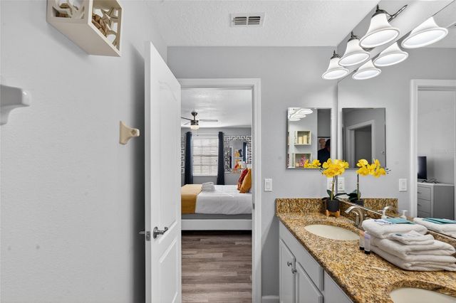 1433 WEXFORD WAY, Davenport, FL 33896