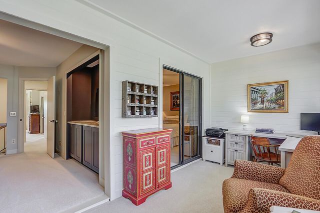 5661 SE Foxcross Place, Stuart, FL 34997