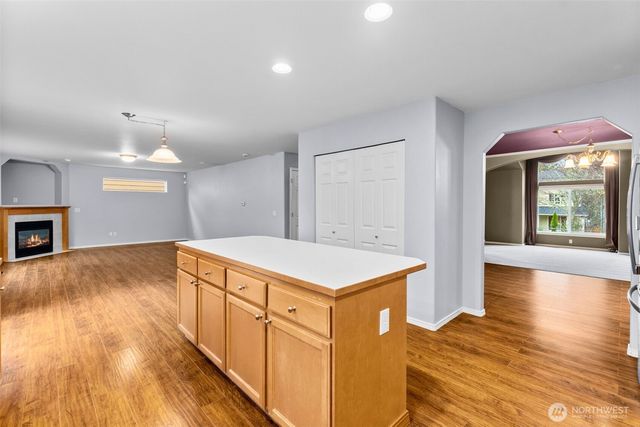 3901 Cooper Crest Drive NW, Olympia, WA 98502