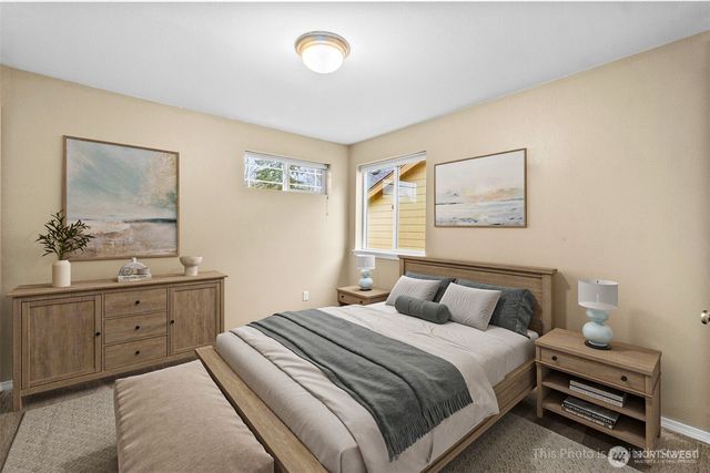 3901 Cooper Crest Drive NW, Olympia, WA 98502