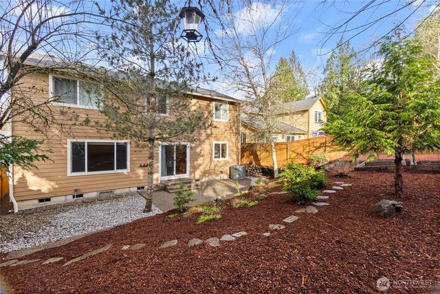 3901 Cooper Crest Drive NW, Olympia, WA 98502