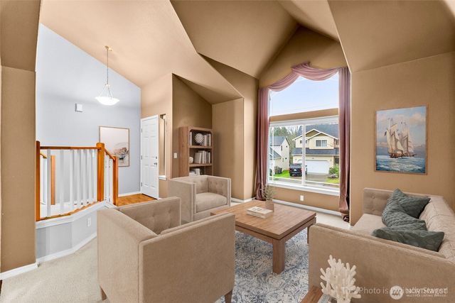 3901 Cooper Crest Drive NW, Olympia, WA 98502