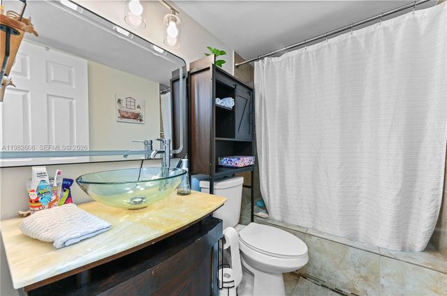 2761 Taft St 110, Hollywood, FL 33020